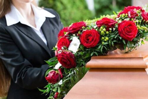 Respectful, discreet and affordable funeral services across Attica